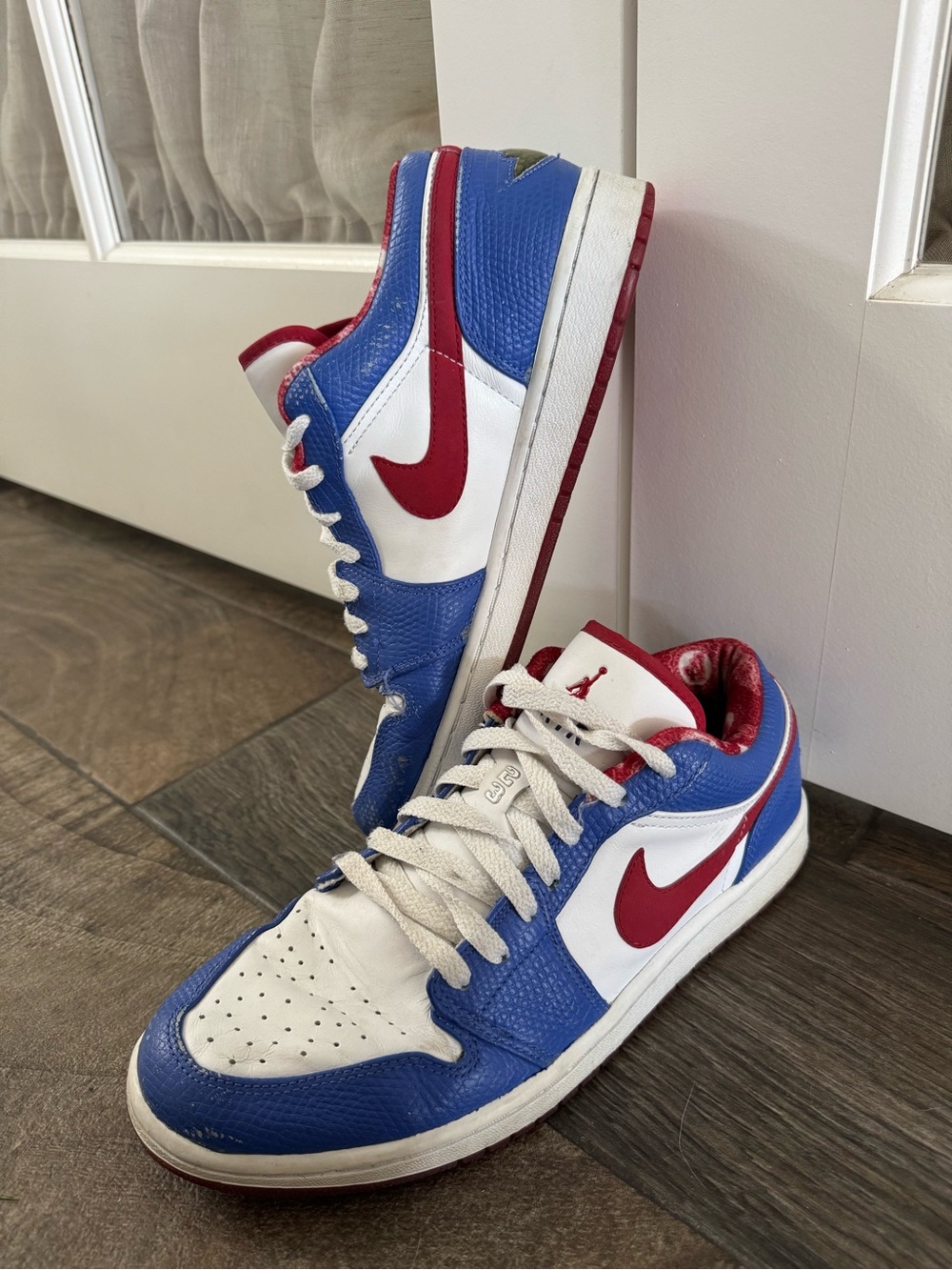 Air Jordan 1 Retro Low East Side